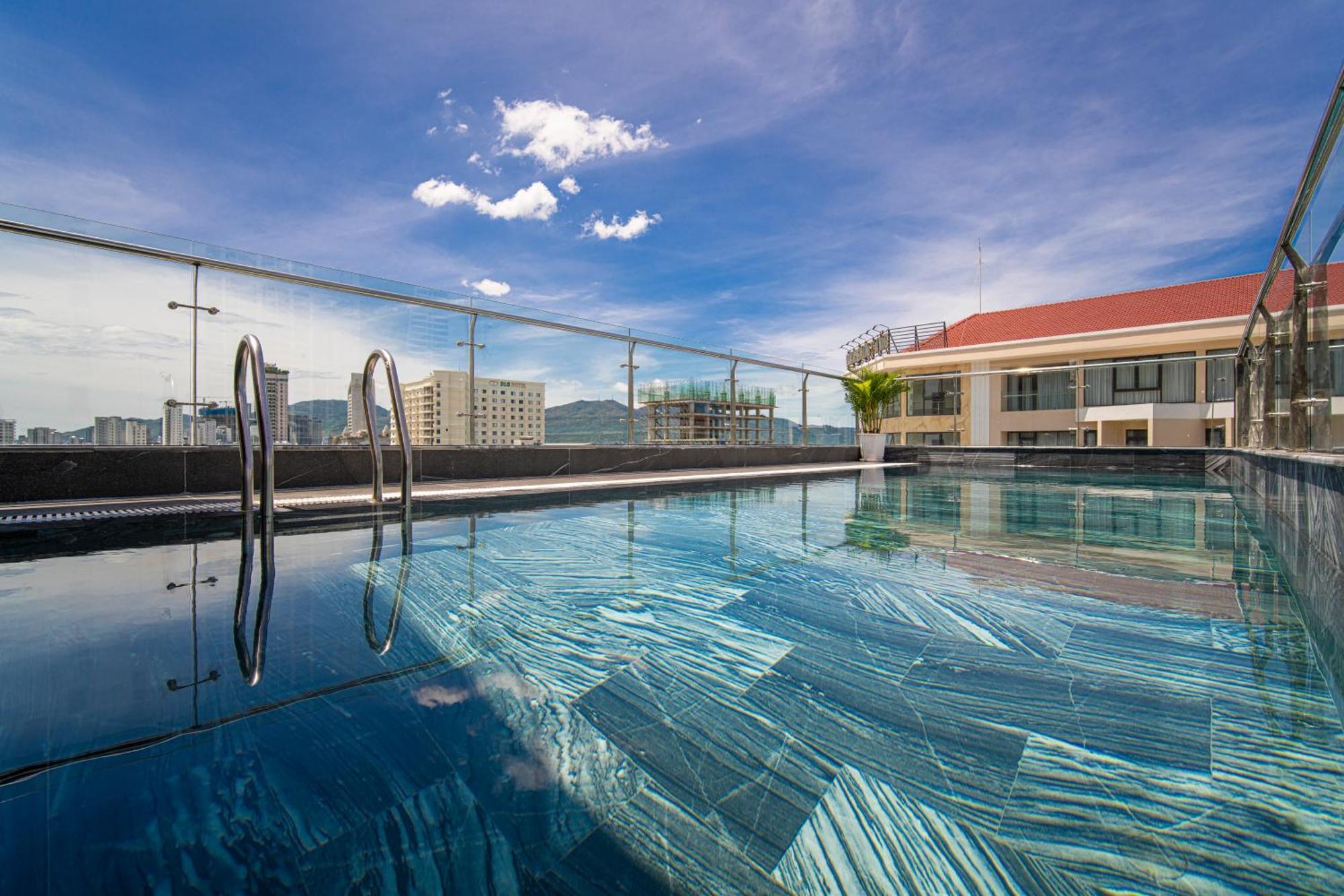 Sea Wind Hotel By Thg Danang Exterior photo